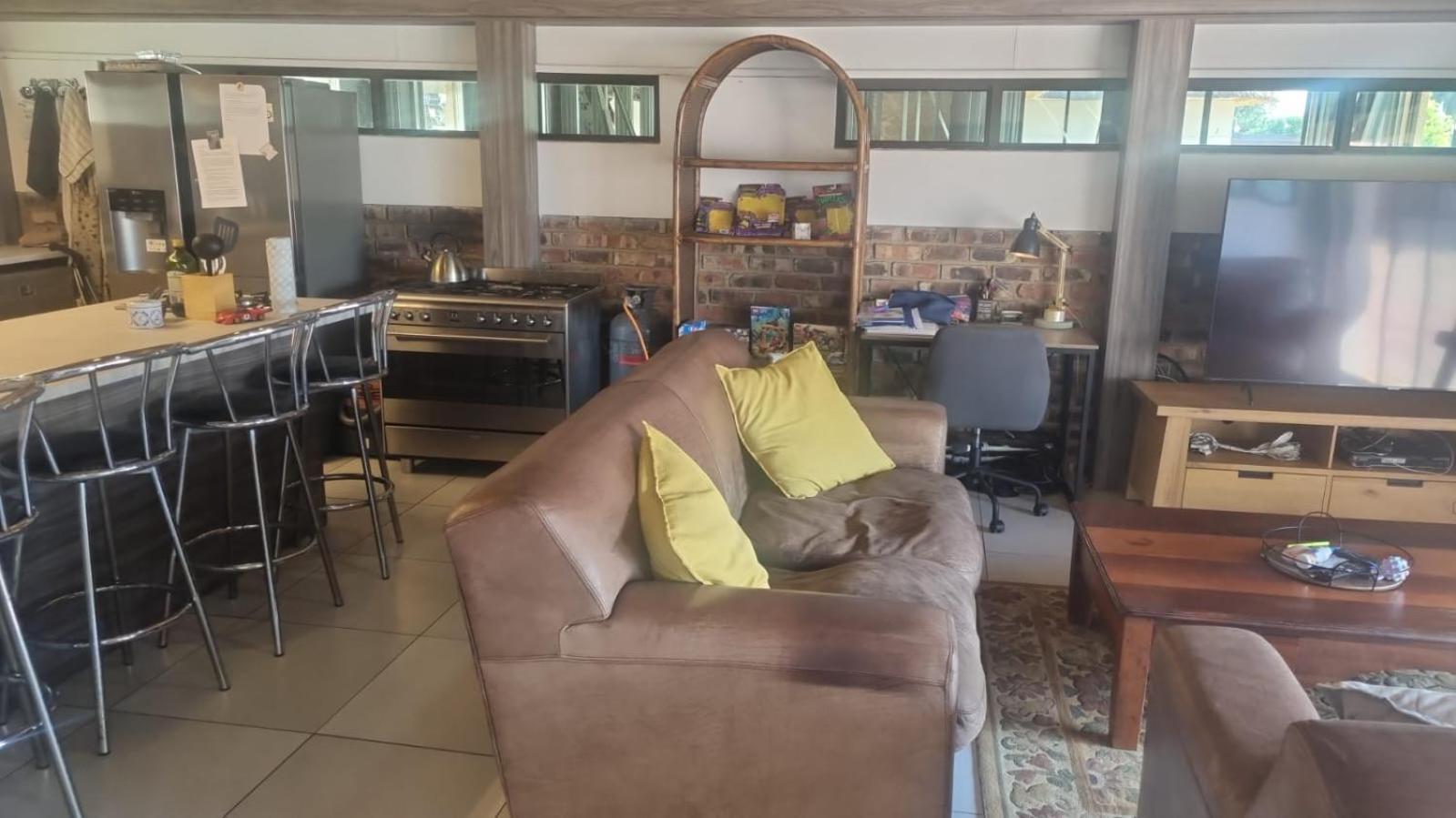 12 On Vaal Drive Guesthouse Vanderbijlpark Exterior foto